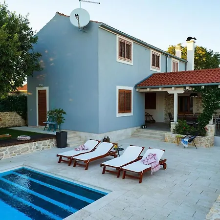 Bandella Vila