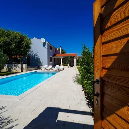 Vila Bandella